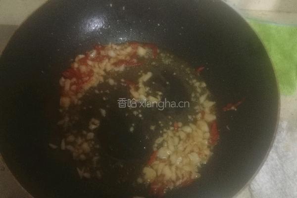 胡萝卜炒肉的做法图解3
