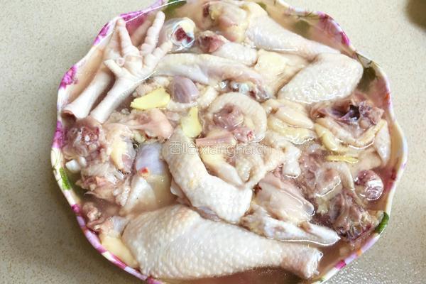 椰子鸡汤的做法图解3