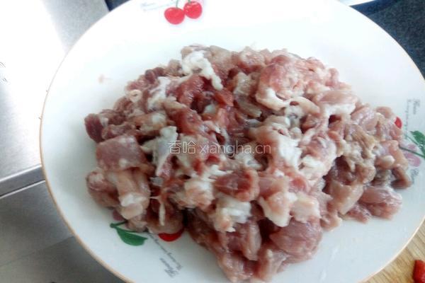香菇毛豆瘦肉酱的做法图解2
