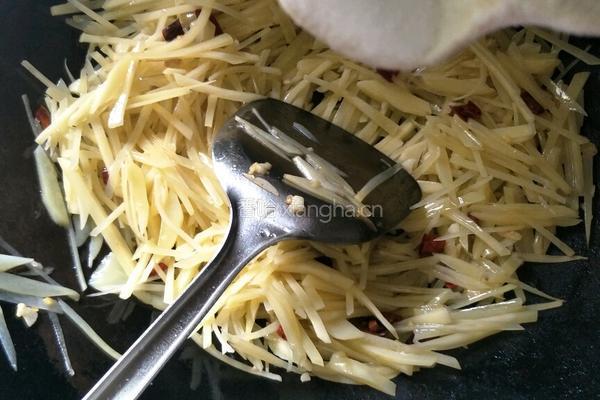 香辣土豆丝的做法图解6