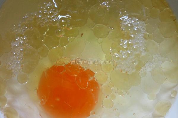 荷叶蒸鸡蛋的做法图解4