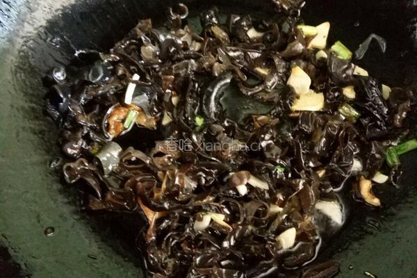 土豆丝炒木耳的做法图解9