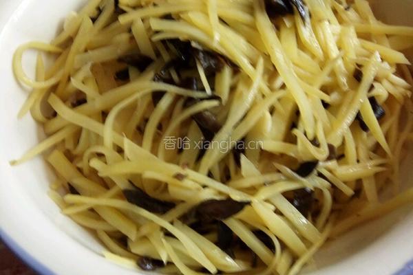 土豆丝炒木耳的做法图解13
