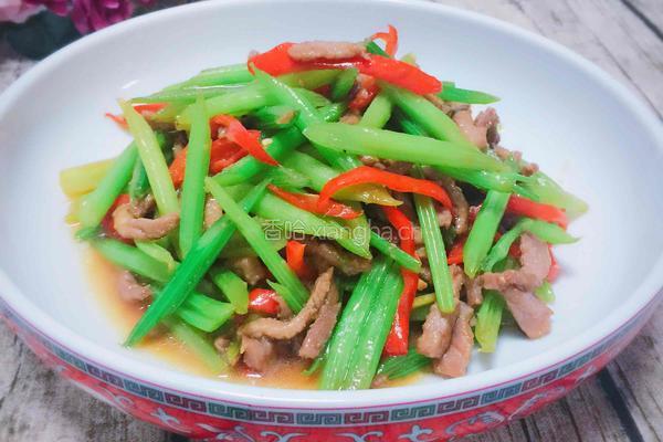 香芹炒牛肉的做法图解11