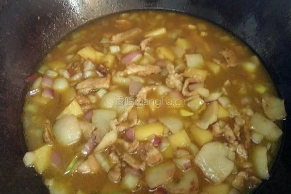 咖喱土豆肉片的做法图解13