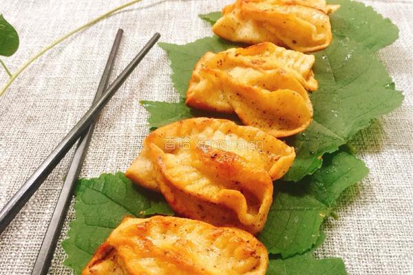 蝴蝶水煎饺的做法图解14