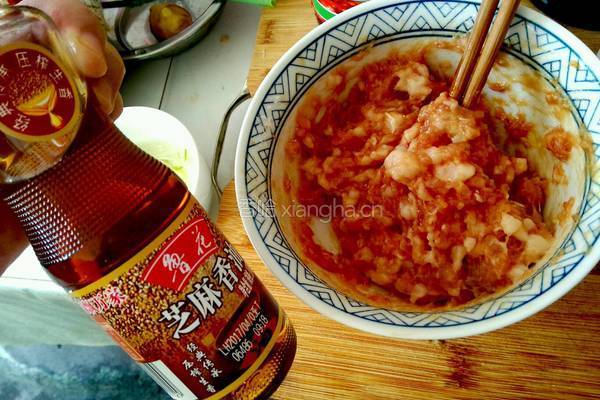自制猪肉丸子的做法图解9