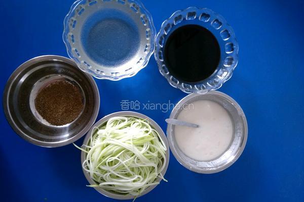 葫芦酸醋卤凉拌面的做法图解2