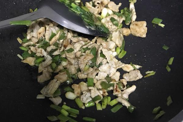 笋干肉丝面的做法图解5