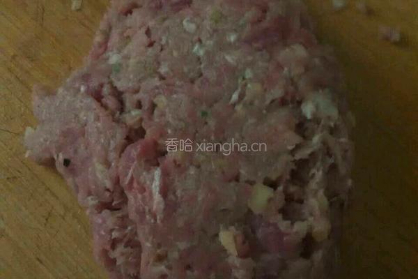 猪肉香菇饺子的做法图解4