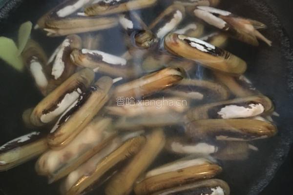 蒜香双头蛏子的做法图解5