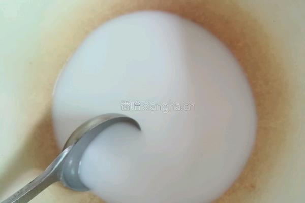 水晶刮凉粉的做法图解2