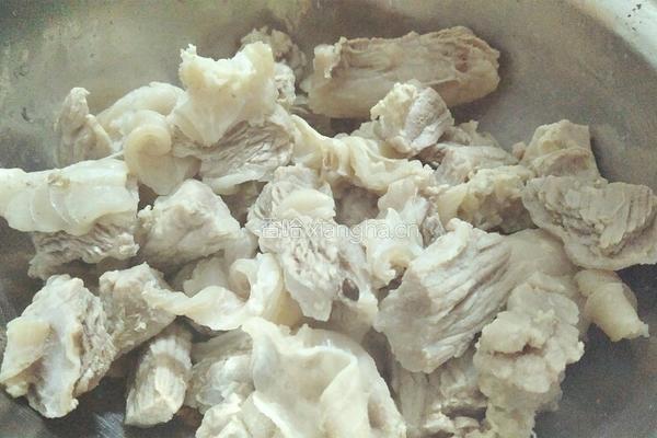 彩椒炒牛腩的做法图解3