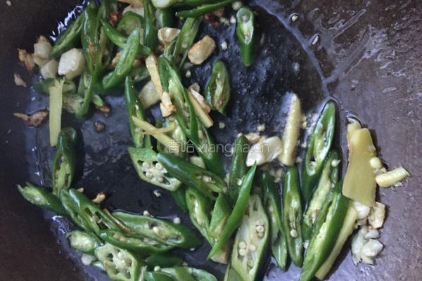 黄秋葵炒肉的做法图解4