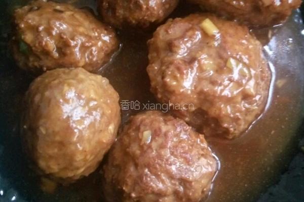 红烧狮子头的做法图解5