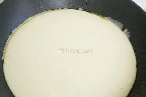 简易版鲜虾披萨的做法图解3