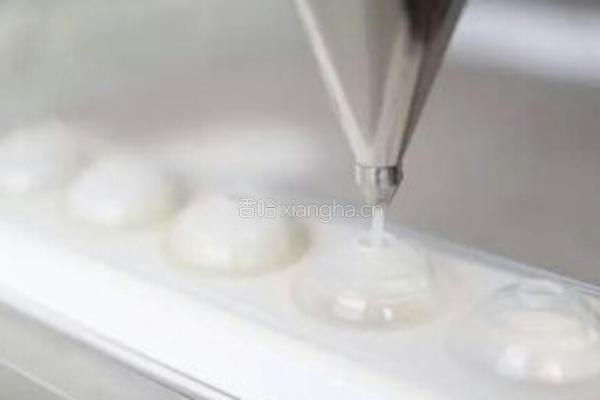 荔枝果冻的做法图解4