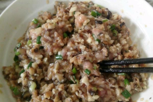 香菇马蹄水饺的做法图解4