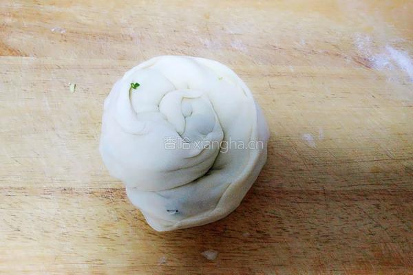 油渣葱饼的做法图解12