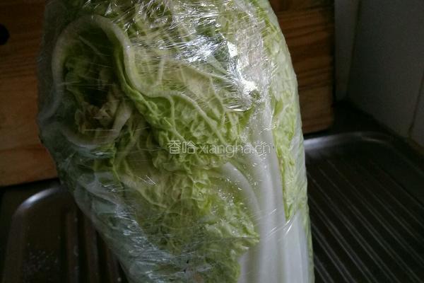 醋溜脆白菜的做法图解1
