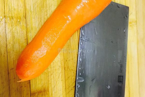宝宝胡萝卜🥕手工旗花面的做法图解1