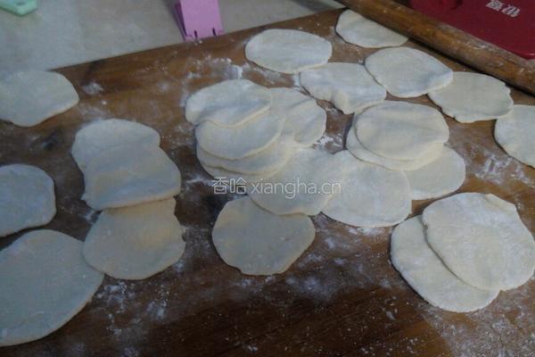 三鲜饺子的做法图解6