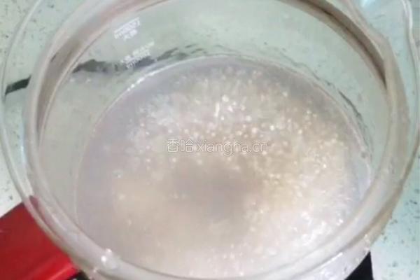 蜜桃西米露的做法图解2