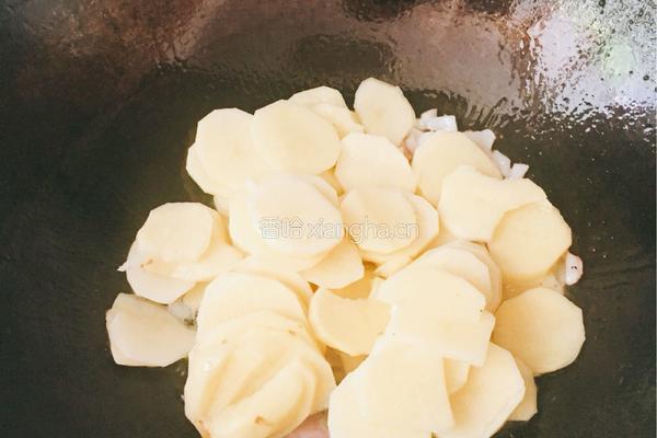 油焖土豆片的做法图解6