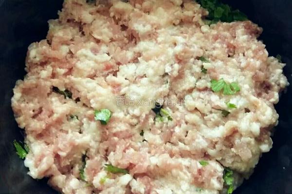 虾米肉丸蒸蛋的做法图解2