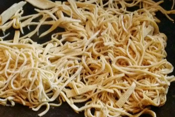 豆皮荷塘小炒的做法图解4