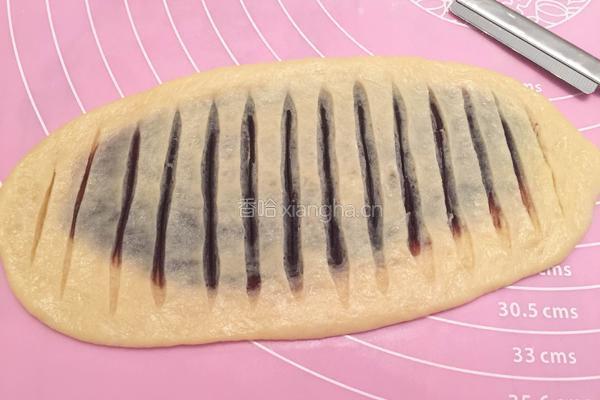 豆沙面包圈的做法图解14