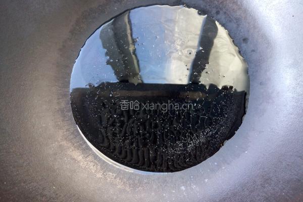爆炒茧蛹的做法图解4