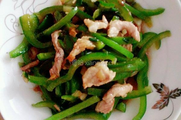 青椒炒肉丝