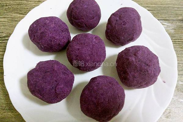 蜜豆桂花紫薯糕的做法图解4