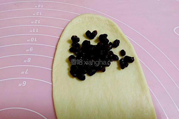 蜜豆牛角包的做法图解11