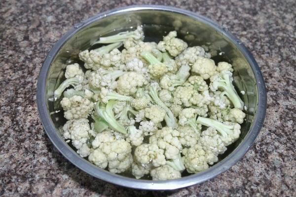干锅菜花的做法图解2