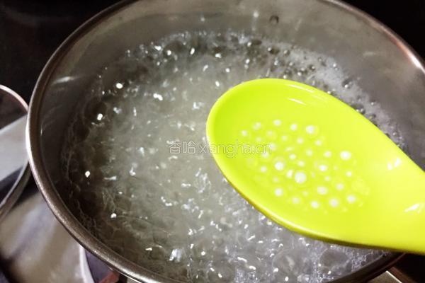红豆西米露的做法图解3
