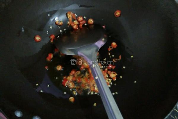 凉拌黄瓜木耳的做法图解5