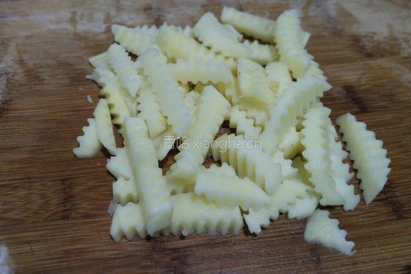 狼牙土豆的做法图解2