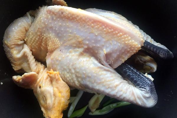 电饭锅版盐焗鸡的做法图解6