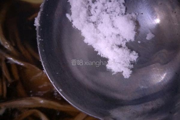 茶树菇排骨汤的做法图解5