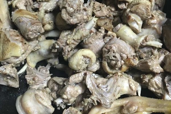 酸萝卜老鸭汤的做法图解4