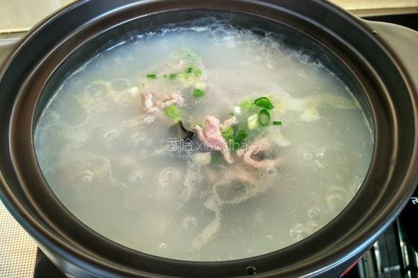 皮蛋瘦肉粥的做法图解8