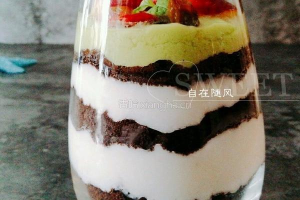 牛油果酸奶杯的做法图解1