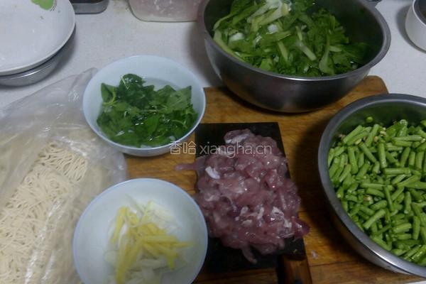 肉丝面的做法图解1