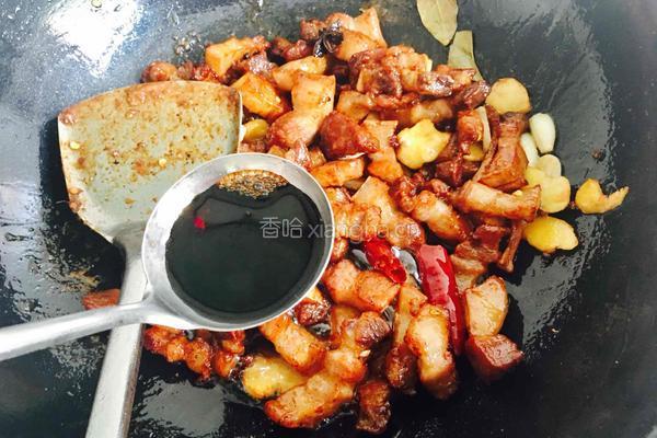鹌鹑蛋红烧肉的做法图解13