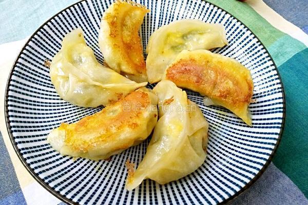 煎锅贴饺的做法图解1