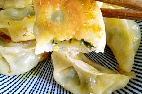 煎锅贴饺的做法图解2