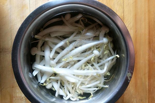 阳阳版乱炖的做法图解2