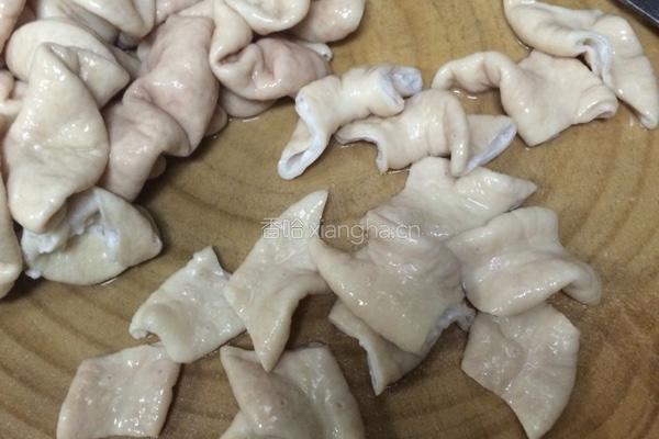酸菜炒大肠的做法图解9